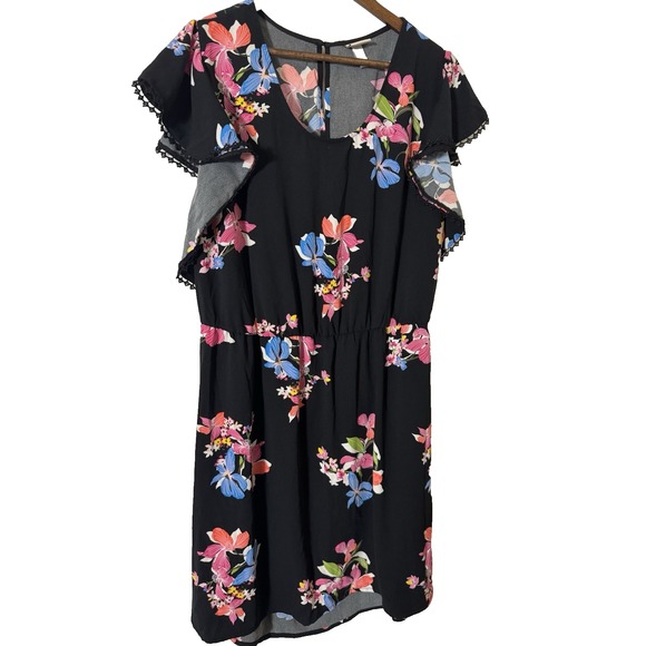 a new day Dresses & Skirts - A New Day Floral Ruffle Sleeve Dress plus 2x pom pom dark floral contrast church